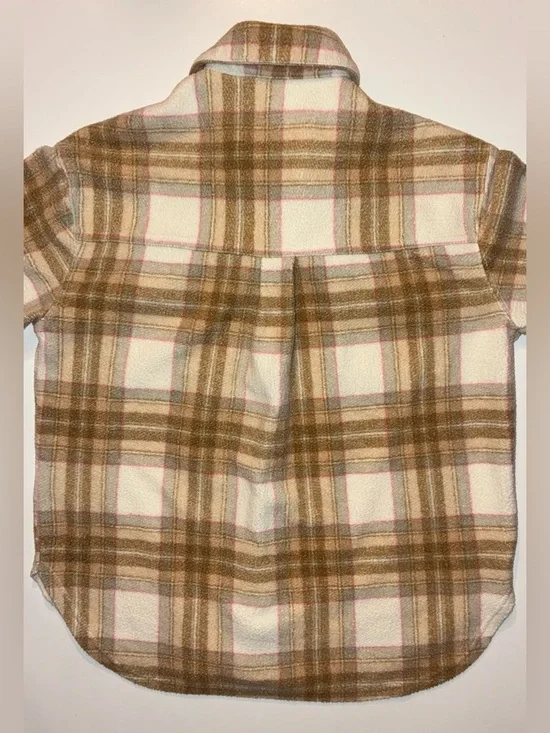 AE - Plaid Fleece Shacket - Picture 5 of 6